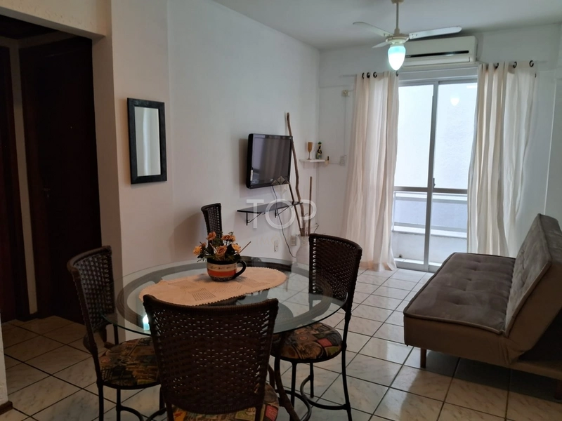 APARTAMENTO LOCALIZADO NO CENTRO DE ITAPEMA: 4ª foto da galeria de imagens do imóvel