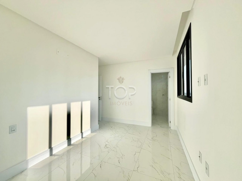 ÓTIMA LOCALIZAÇÃO EM BALNEÁRIO PEREQUE!: 6ª foto da galeria de imagens do imóvel