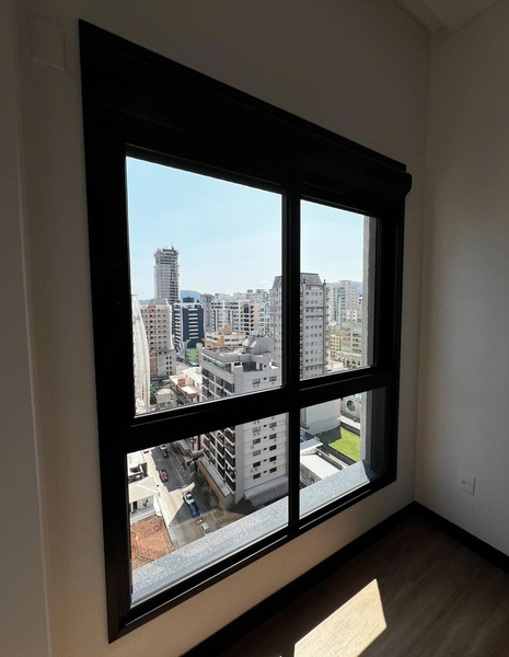 APARTAMENTO NOVO EM MEIA PRAIA: 9ª foto da galeria de imagens do imóvel
