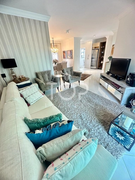 LINDO APARTAMENTO MOBILIADO COM VISTA-MAR: 2ª foto da galeria de imagens do imóvel