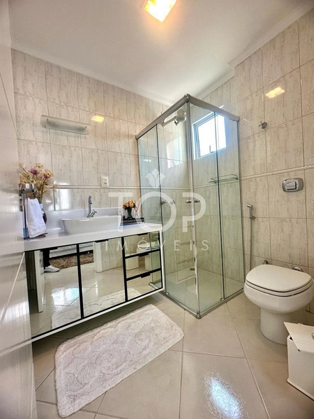 LINDO APARTAMENTO MOBILIADO COM VISTA-MAR: 32ª foto da galeria de imagens do imóvel