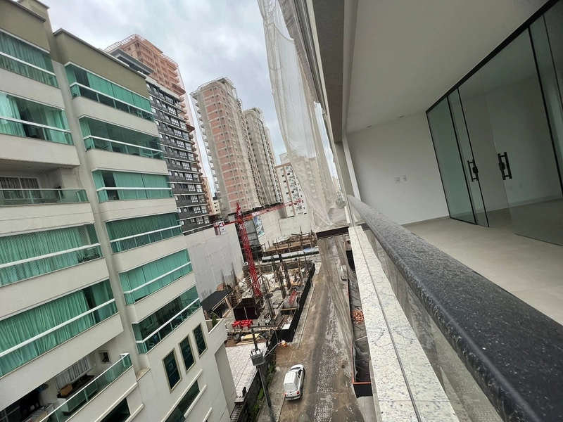MEIA PRAIA FINALIZANDO OBRA - ALTO PADRÃO !!!: 27ª foto da galeria de imagens do imóvel