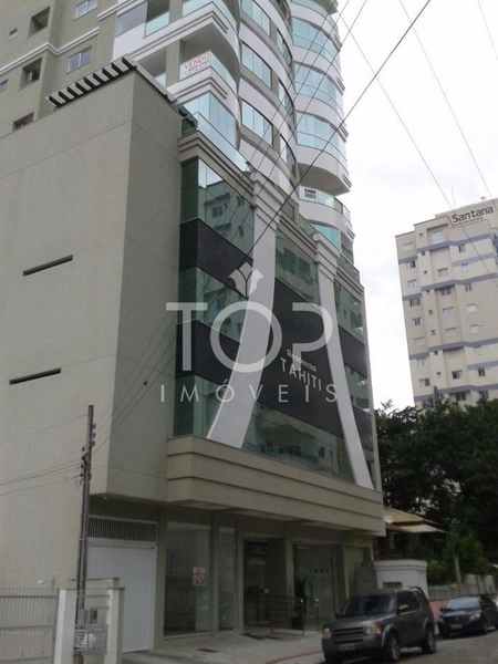 ÓTIMA LOCALIZAÇÃO EM MEIA PRAIA: 9ª foto da galeria de imagens do imóvel