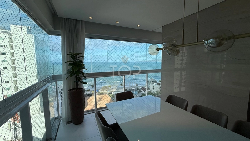 APARTAMENTO PRONTO PARA MORAR EM MEIA PRAIA: 1ª foto da galeria de imagens do imóvel