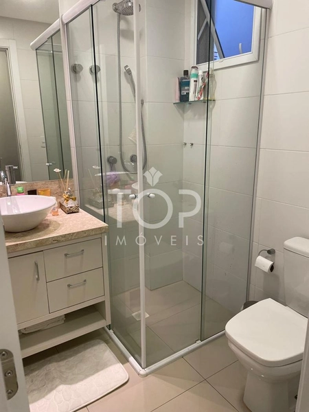 LINDO APARTAMENTO MOBILIADO NA MEIA PRAIA: 9ª foto da galeria de imagens do imóvel