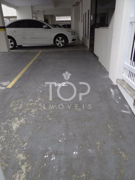 APARTAMENTO DIFERENCIADO E COM AMPLA ÁREA EXTERNA EM MEIA PRAIA: 3ª foto da galeria de imagens do imóvel