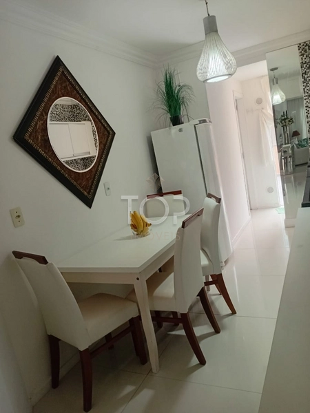 APARTAMENTO DIFERENCIADO E COM AMPLA ÁREA EXTERNA EM MEIA PRAIA: 2ª foto da galeria de imagens do imóvel