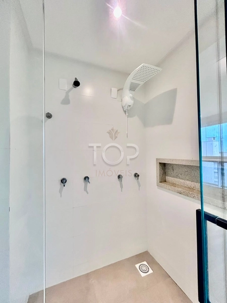 COBERTURA DUPLEX EM MEIA PRAIA ITAPEMA: 20ª foto da galeria de imagens do imóvel