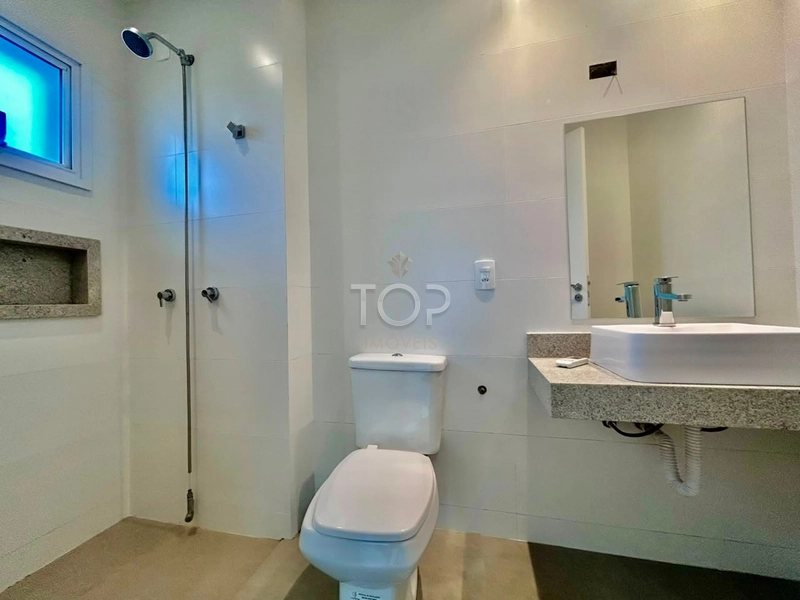 COBERTURA DUPLEX EM MEIA PRAIA ITAPEMA: 19ª foto da galeria de imagens do imóvel