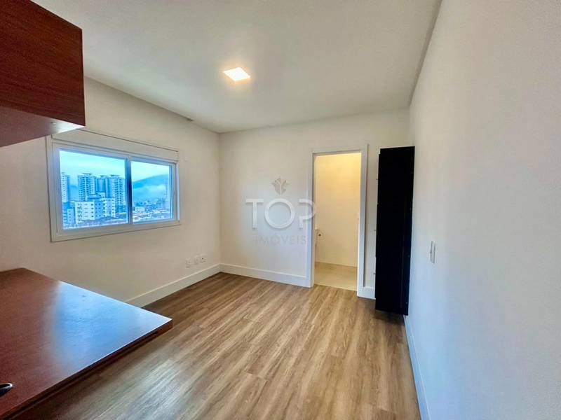 COBERTURA DUPLEX EM MEIA PRAIA ITAPEMA: 13ª foto da galeria de imagens do imóvel