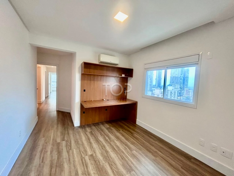 COBERTURA DUPLEX EM MEIA PRAIA ITAPEMA: 9ª foto da galeria de imagens do imóvel