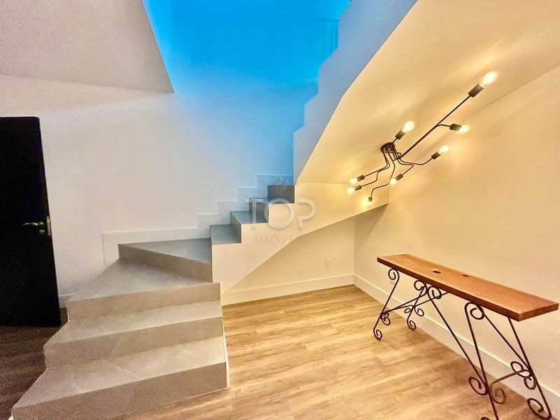 COBERTURA DUPLEX EM MEIA PRAIA ITAPEMA: 6ª foto da galeria de imagens do imóvel