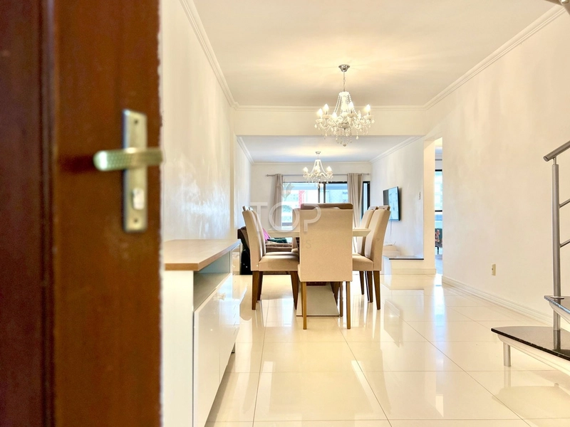 COBERTURA DUPLEX MOBILIADA EM MEIA PRAIA: 9ª foto da galeria de imagens do imóvel