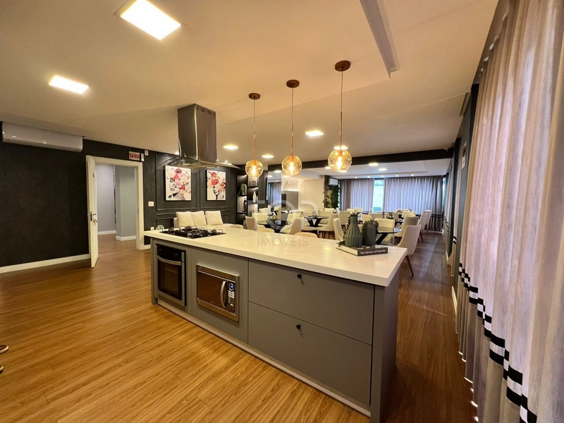 APARTAMENTO MOBILIADO EM MEIA PRAIA: 4ª foto da galeria de imagens do imóvel