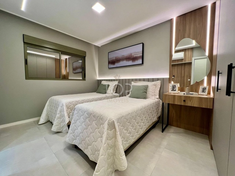 APARTAMENTO MOBILIADO EM MEIA PRAIA: 10ª foto da galeria de imagens do imóvel