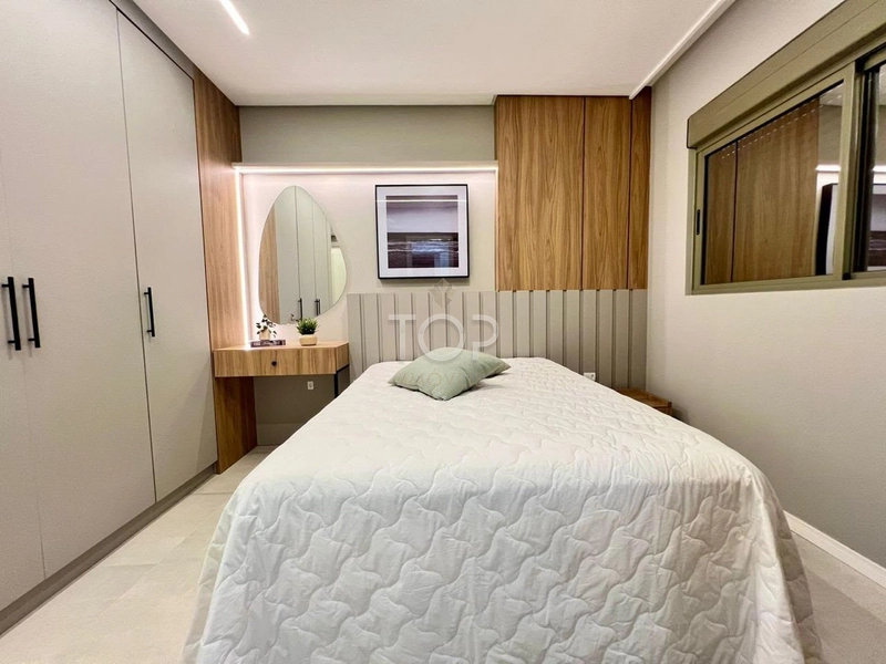 APARTAMENTO MOBILIADO EM MEIA PRAIA: 3ª foto da galeria de imagens do imóvel