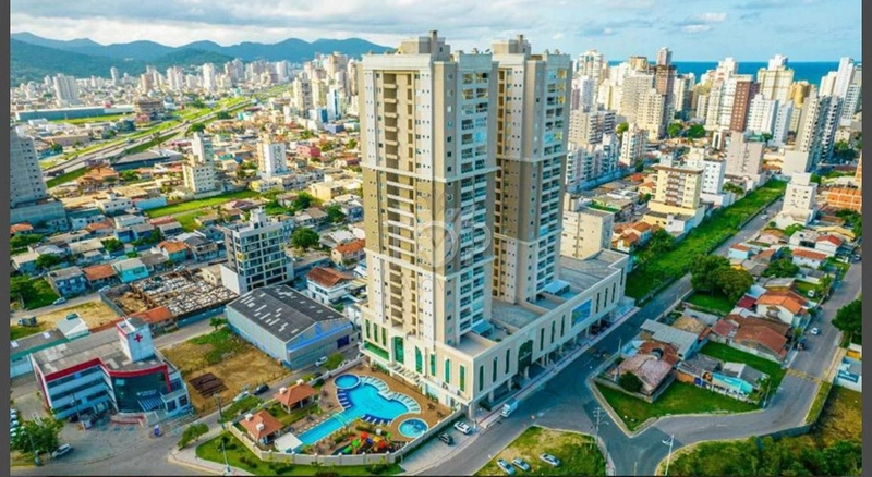 MOBILIADO PRONTO PARA MORAR MEIA PRAIA: 5ª foto da galeria de imagens do imóvel