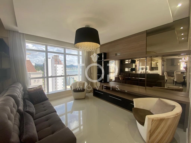 ALTO PADRÃO, QUADRA MAR, MOBILIADO, 190 M² PRIVAT.: 1ª foto da galeria de imagens do imóvel