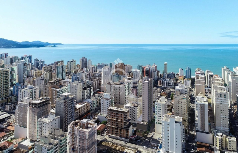 PRONTO NA MEIA PRAIA!!!: 9ª foto da galeria de imagens do imóvel