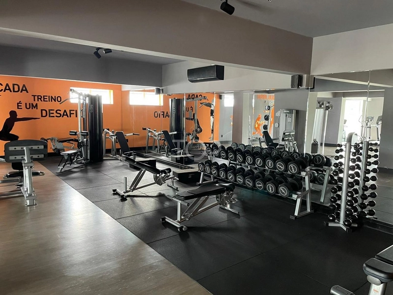 FINAMENTE MOBILIADO EM MEIA PRAIA: 22ª foto da galeria de imagens do imóvel