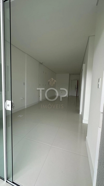 APARTAMENTO DE 2 SUÍTES PRONTO EM PORTO BELO: 2ª foto da galeria de imagens do imóvel