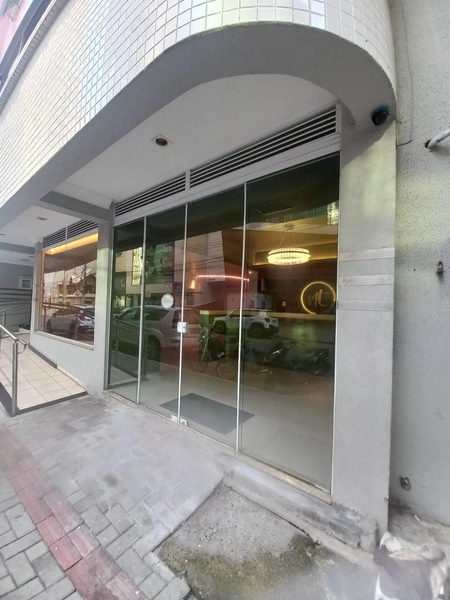 Sala Comercial: 2ª foto da galeria de imagens do imóvel