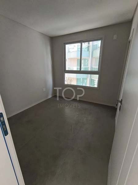 1 Apartamento por andar na quadra mar em Meia Praia: 14ª foto da galeria de imagens do imóvel