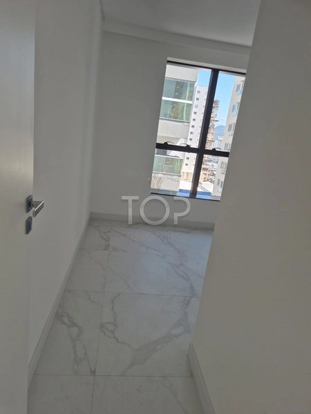 Apartamento novo em Itapema : 29ª foto da galeria de imagens do imóvel