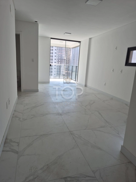 Apartamento novo em Itapema : 10ª foto da galeria de imagens do imóvel