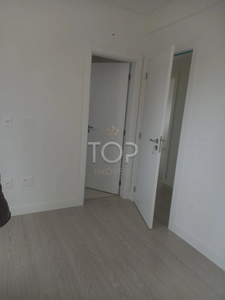 APARTAMENTO PRONTO EM MEIA PRAIA: 3ª foto da galeria de imagens do imóvel