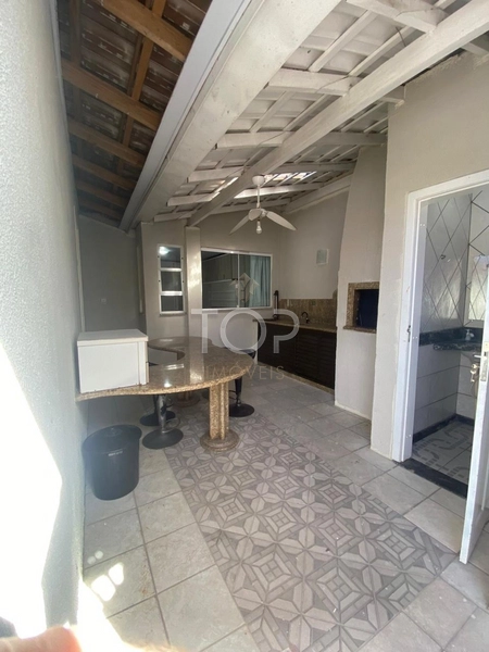 EXCELENTE  CASA EM PORTO BELO: 15ª foto da galeria de imagens do imóvel