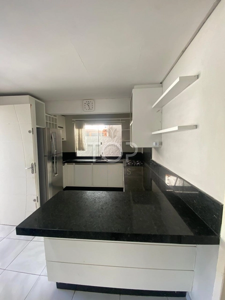 EXCELENTE  CASA EM PORTO BELO: 20ª foto da galeria de imagens do imóvel