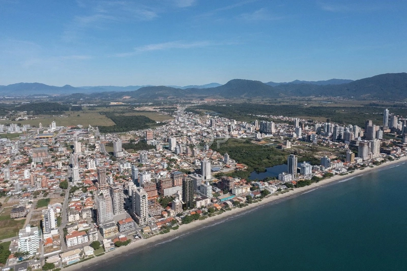 LANÇAMENTO FRENTE MAR EM PORTO BELO: 4ª foto da galeria de imagens do imóvel