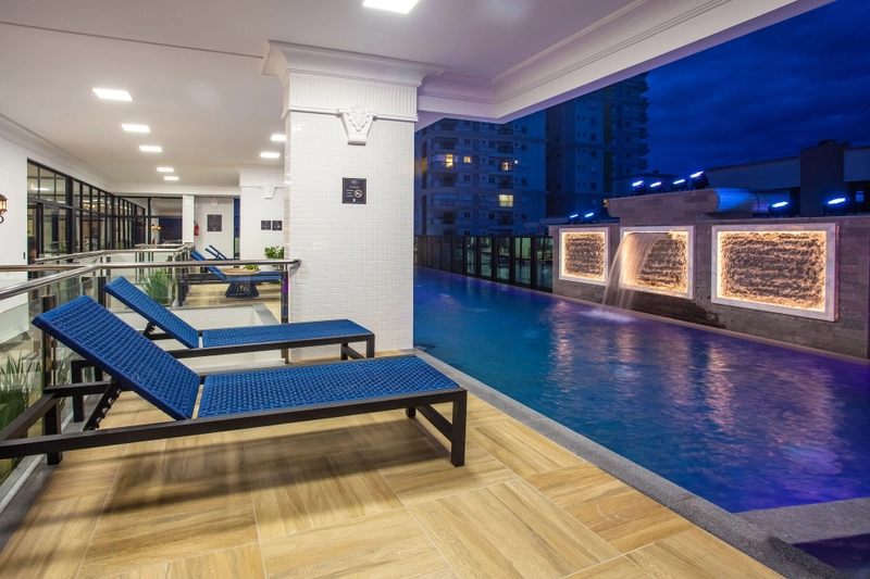 SHOWROOM EM MEIA PRAIA: 7ª foto da galeria de imagens do imóvel
