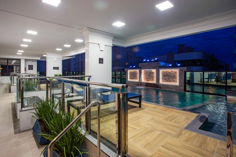 SHOWROOM EM MEIA PRAIA: 6ª foto da galeria de imagens do imóvel