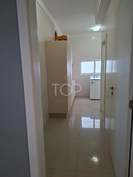 Apartamento na quadra mar em Meia Praia: 15ª foto da galeria de imagens do imóvel