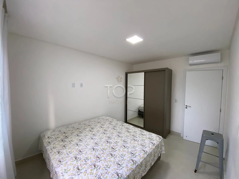 MOBILIADO EM MEIA PRAIA: 4ª foto da galeria de imagens do imóvel
