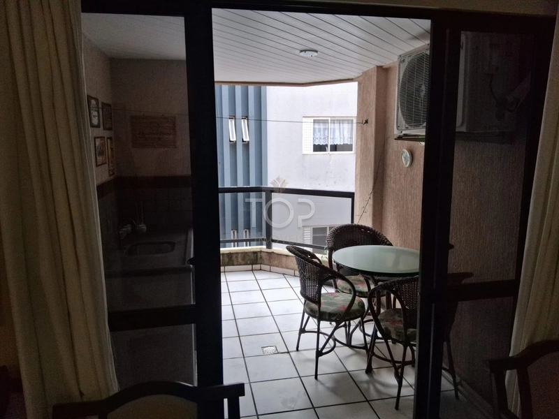 2 Quartos sendo 1 Suíte em Meia Praia e a 250 metros do mar: 4ª foto da galeria de imagens do imóvel