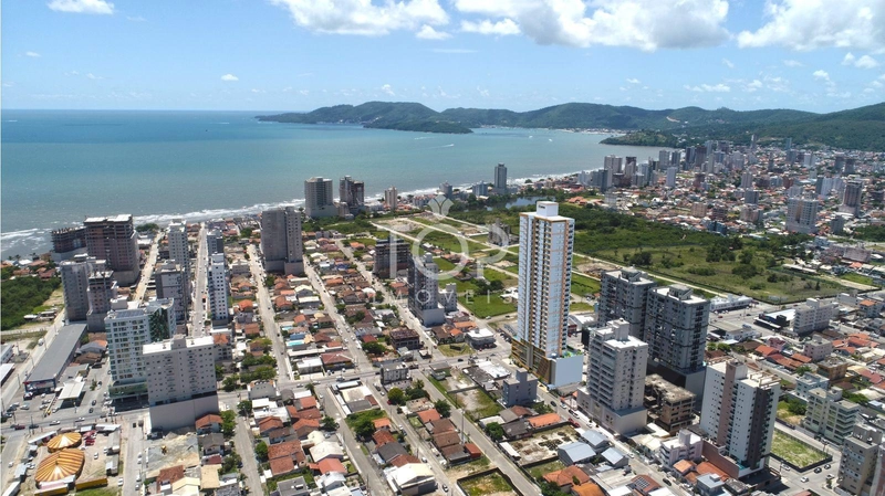 LINDO APTO EM PORTO BELO: 8ª foto da galeria de imagens do imóvel