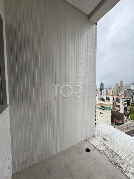 APARTAMENTO PRONTO EM ITAPEMA MEIA PRAIA: 15ª foto da galeria de imagens do imóvel