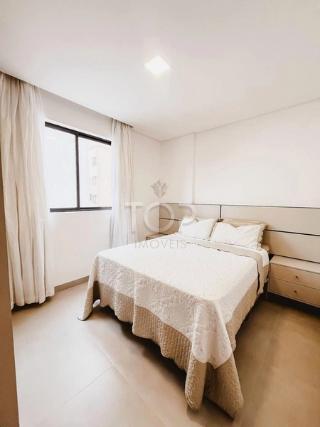 MOBILIADO EM MEIA PRAIA: 24ª foto da galeria de imagens do imóvel
