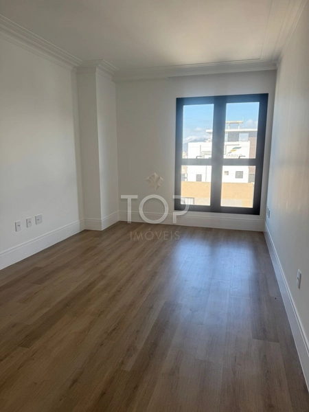 APARTAMENTO COM VISTA PARA O MAR EM MEIA PRAIA: 12ª foto da galeria de imagens do imóvel