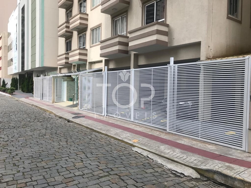 COBERTURA QUADRA MAR EM BALNEÁRIO CAMBORIÚ: 16ª foto da galeria de imagens do imóvel