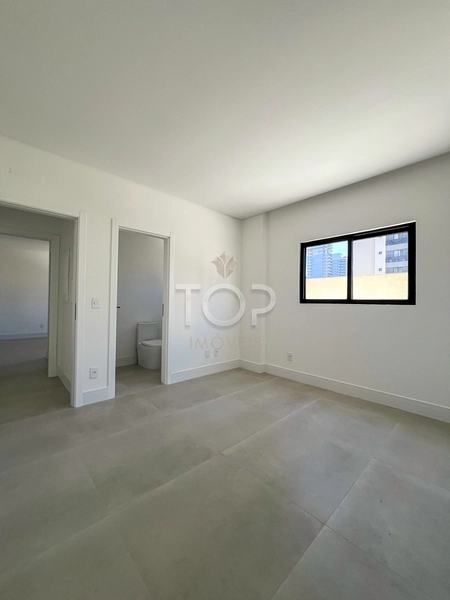 APARTAMENTO EM PORTO BELO: 3ª foto da galeria de imagens do imóvel