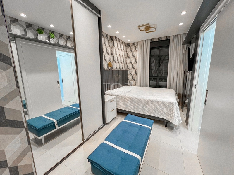 APARTAMENTO COM  04 DORMITÓRIOS EM MEIA PRAIA: 10ª foto da galeria de imagens do imóvel