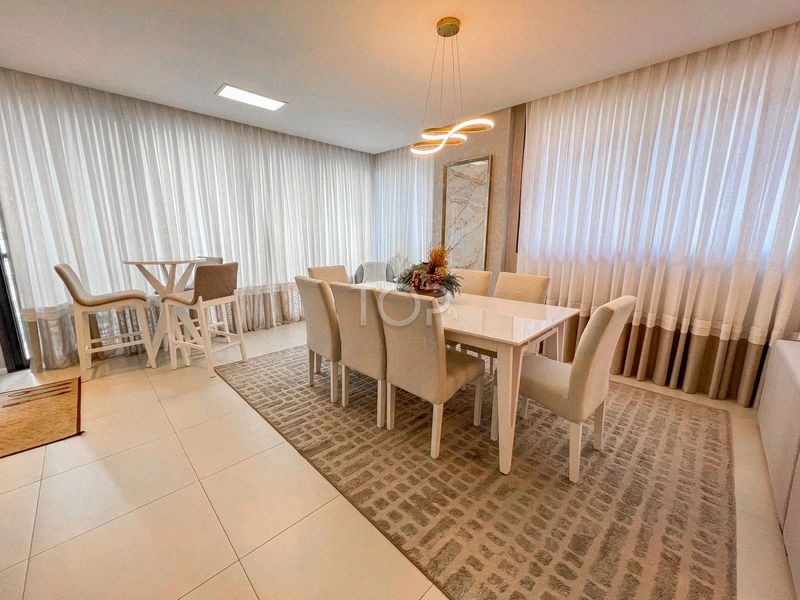 APARTAMENTO COM  04 DORMITÓRIOS EM MEIA PRAIA: 3ª foto da galeria de imagens do imóvel