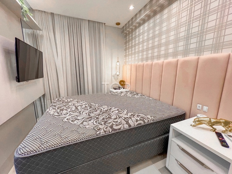 APARTAMENTO COM  04 DORMITÓRIOS EM MEIA PRAIA: 2ª foto da galeria de imagens do imóvel