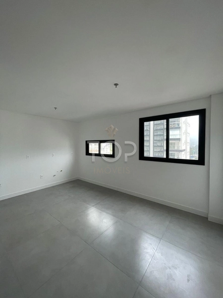 FLAT PRONTO EM ITAPEMA: 6ª foto da galeria de imagens do imóvel