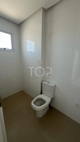 APARTAMENTO FRENTE MAR PRONTO EM MEIA PRAIA: 5ª foto da galeria de imagens do imóvel