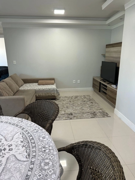 MOBILIADO EM PORTO BELO: 1ª foto da galeria de imagens do imóvel